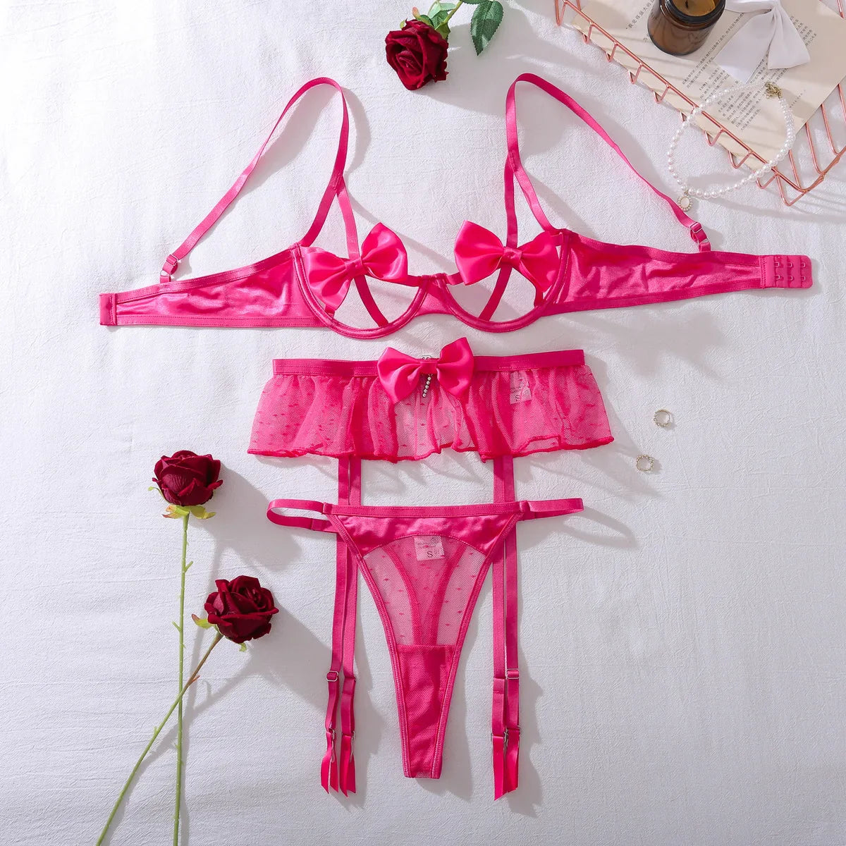 Toucheart Lingerie with Pink Bow Decoration, Three-point Bodyshaping Backless Delicate Intimatesplit Lingerie Set