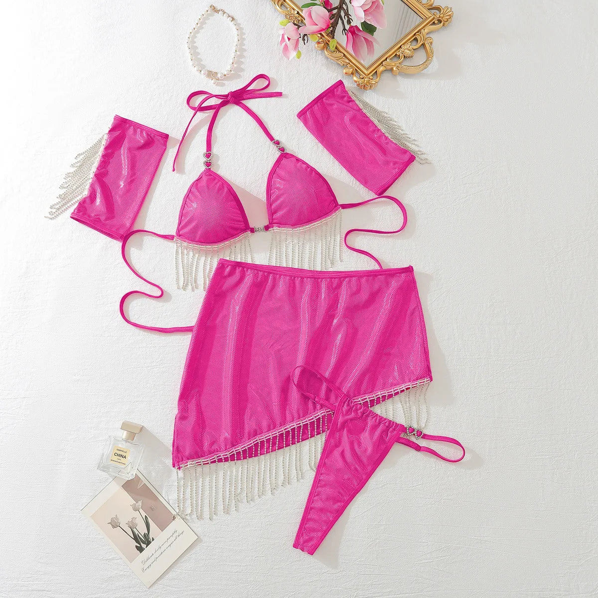 Toucheart Tassel Lingerie Perspective Lace-up Halter Neck Exposed Waist Splicing Chain Hip-wrapped Underwear