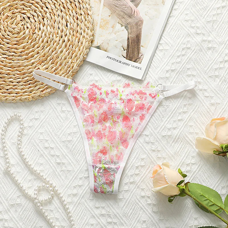 Toucheart Ultra Thin Underwear Transparent Lace Underwear Comfortable Breathable Briefs Exotic Mesh Underwear