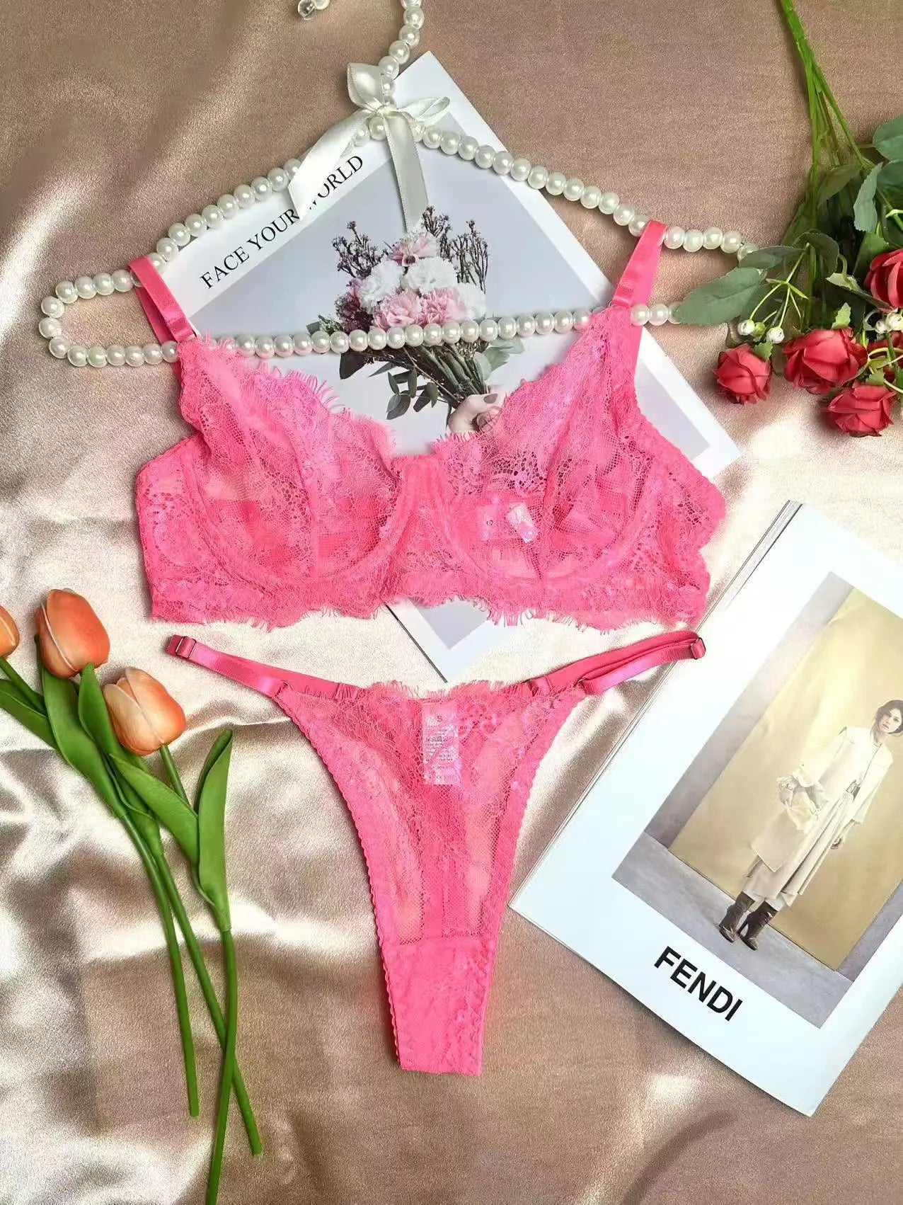Toucheart Strapless Lace Spaghetti Strap See-through Underwear Exposed Navel Mesh Broken Flowers Set