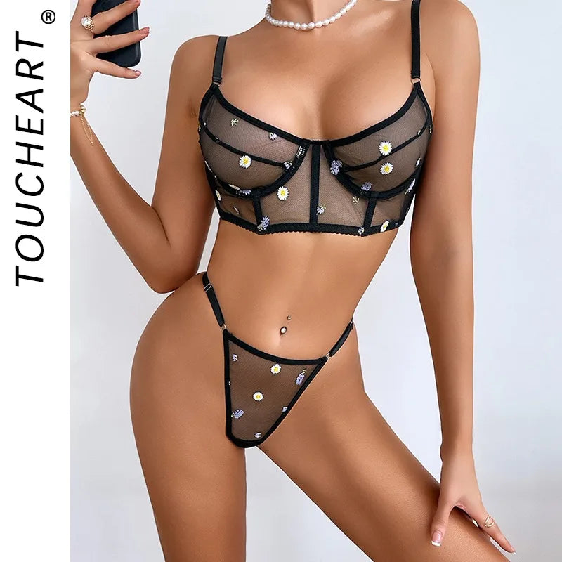 Toucheart Lace Embroidery  Floral See-through Underwear Panty Backless Slim High Waisted Set
