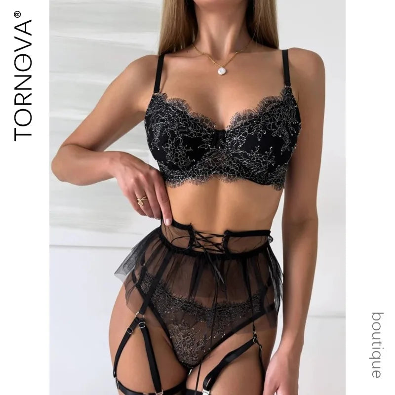 Toucheart Solid Color Lace Hollowout Underwear GartersVersatile Slim Spaghetti Strap  Underwear
