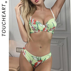 Toucheart Traceless Bra Set Steel Rings Breathable Underwear with Gathered Design To Prevent Exposure Comfortable Fit