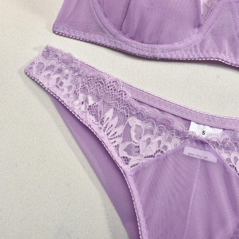Underwear Set Lingerie Super Bra and Panties Sets Attractive Chest Bras Pyjama-sets Thong Vs