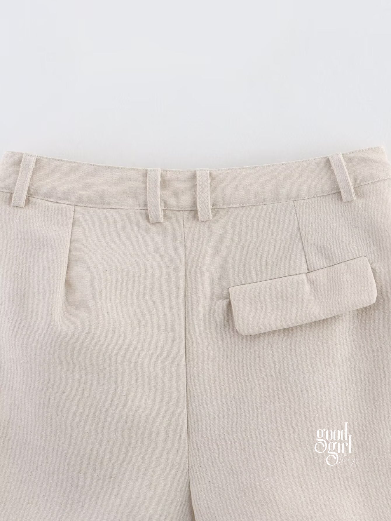 Aniylah V-Neck Short Set