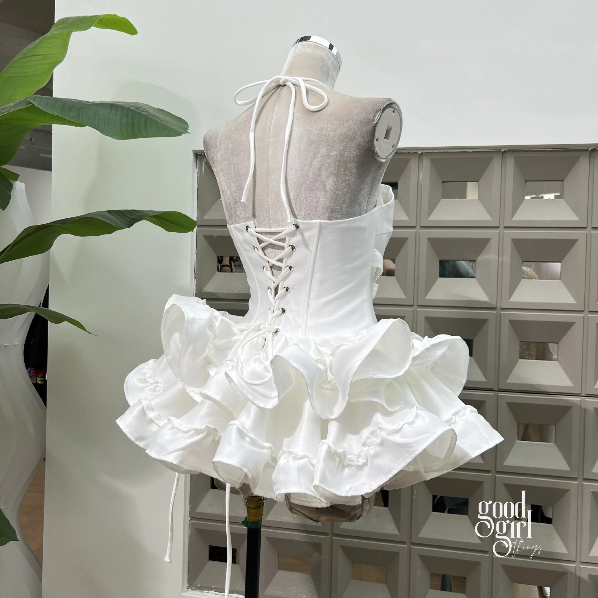 Tiered Halter Skirt Set - White