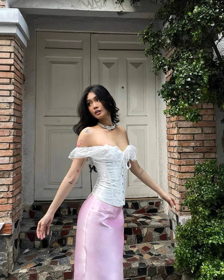 Lareen Lace Sleeve Corset
