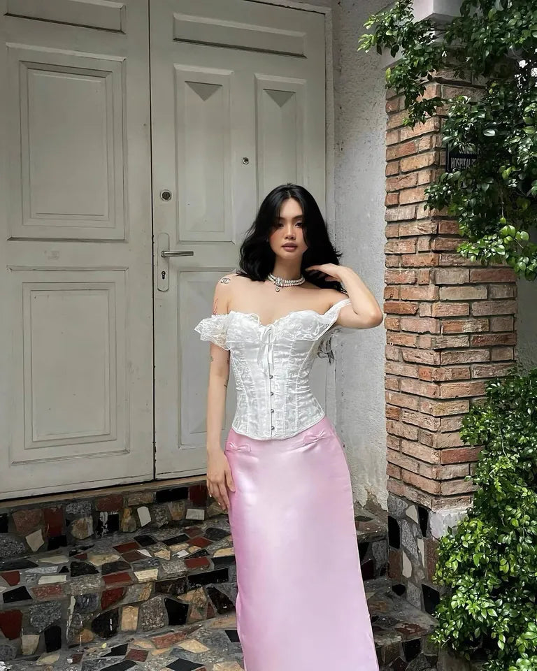 Lareen Lace Sleeve Corset