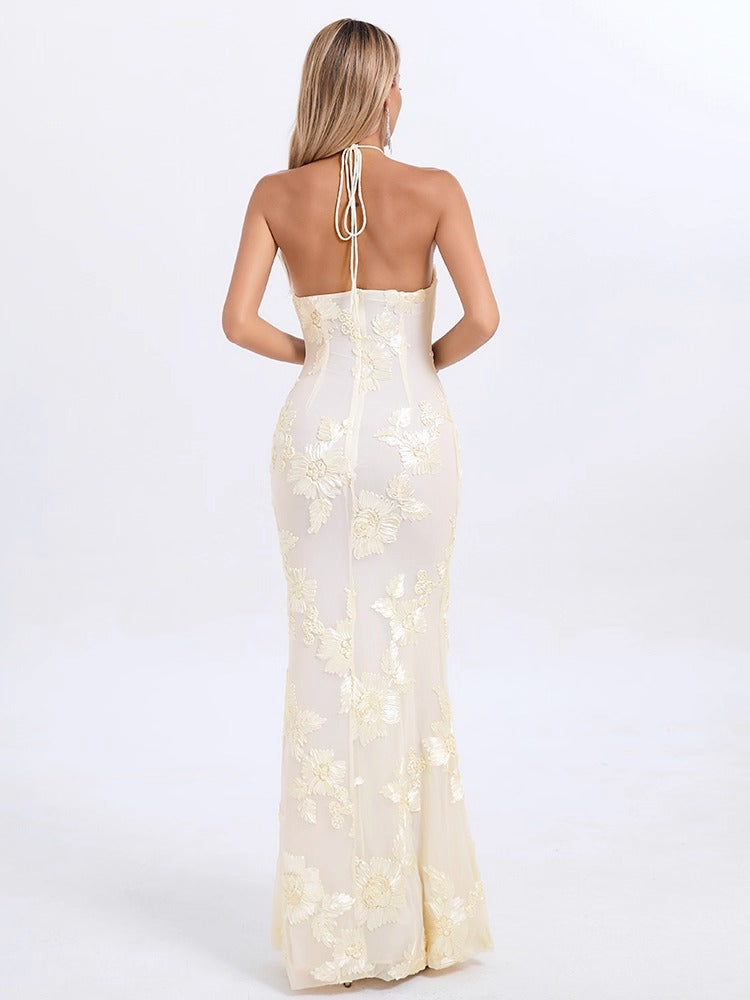 Dua Floral Appliqué Mermaid Dress in Red